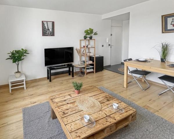Appartement à vendre 137 160 € Villenave-d'Ornon 4 p 53 m² DPE D