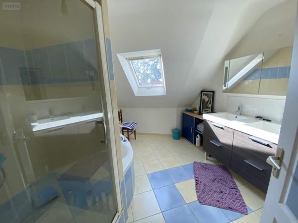 Maison à vendre à Pluguffan dans le Finistère (29700), ref : 023/1546