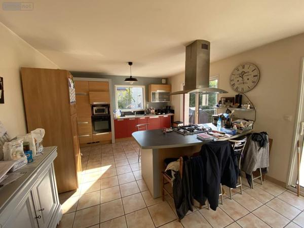 Maison à vendre à Pluguffan dans le Finistère (29700), ref : 023/1546