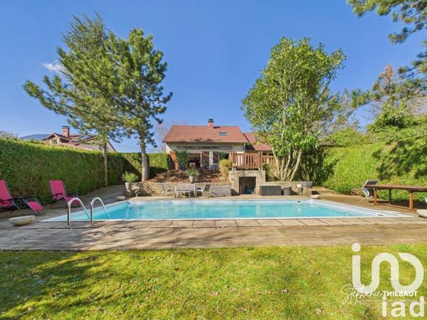 Maison traditionnelle 6 pièces de 126 m² à Neufchâteau (88300)