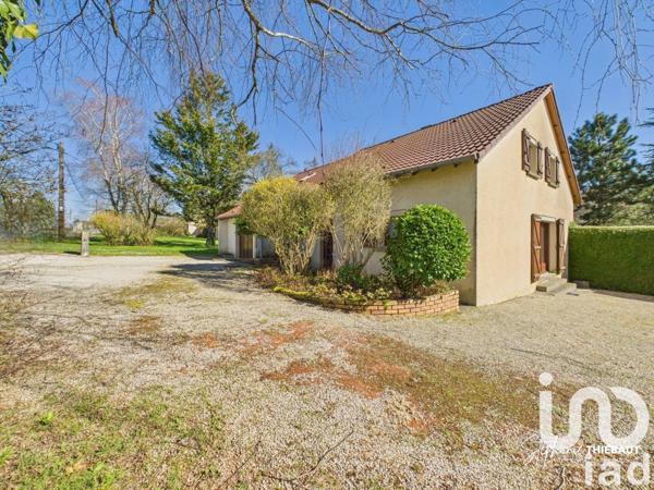 Maison traditionnelle 6 pièces de 126 m² à Neufchâteau (88300)