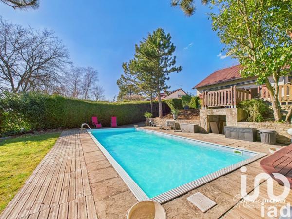 Maison traditionnelle 6 pièces de 126 m² à Neufchâteau (88300)