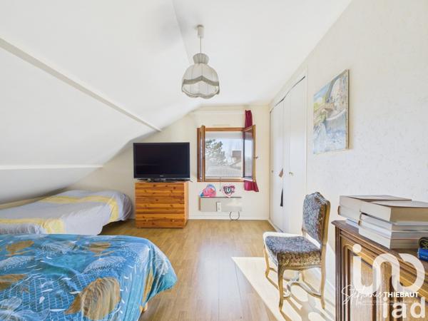 Maison traditionnelle 6 pièces de 126 m² à Neufchâteau (88300)