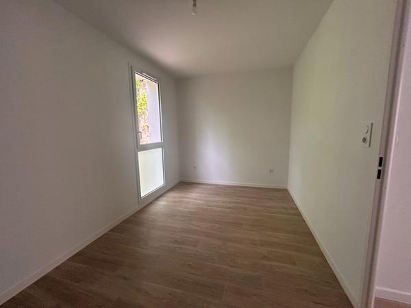 OFFRE - BREUILLET NEUF CENTRE VILLE Breuillet