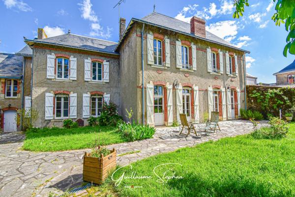 Maison à AIZENAY, 85190 - 13 pièces 286m²