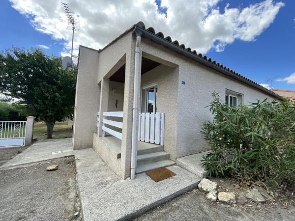 Villa de plain pied, dans quartier calme avec jardin et garage Villeneuve-lès-Montréal (11290)