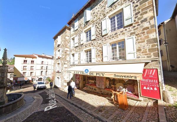 Appartement 4 pièces                                        - 43000 Le Puy-en-Velay Réf : 12910