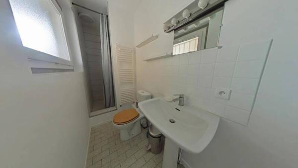 Appartement 1 pièce                                        - 42100 Saint-Étienne Réf : 10206