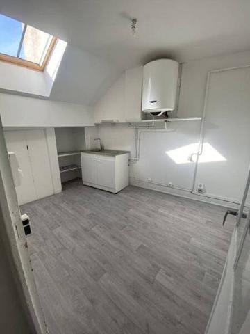 Appartement 1 pièce                                        - 42000 Saint-Étienne Réf : 12835