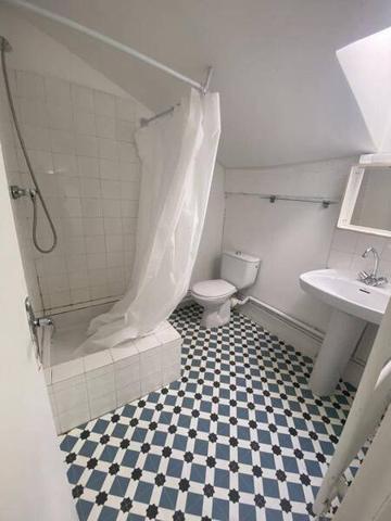 Appartement 1 pièce                                        - 42000 Saint-Étienne Réf : 12835