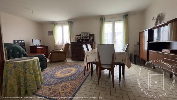 Maison Nueil Les Aubiers 4 pièce(s) 89.92 m2 , Nueil les aubiers