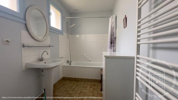 Maison Nueil Les Aubiers 4 pièce(s) 89.92 m2 , Nueil les aubiers