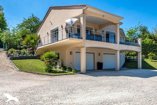 Maison à vendre |  Coulounieix-Chamiers |  6 pièces | 223 m²