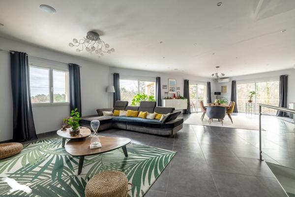 Maison à vendre |  Coulounieix-Chamiers |  6 pièces | 223 m²