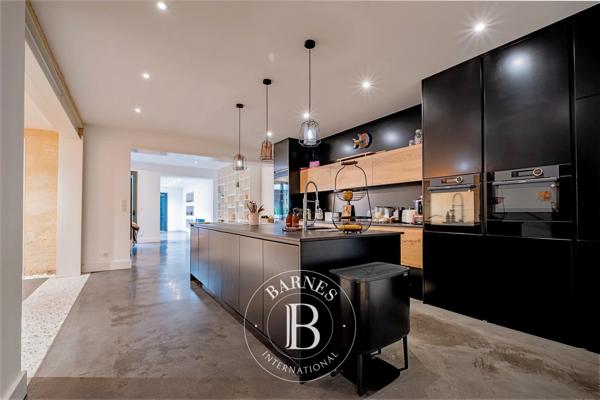 Bordeaux, Loft 4 Chambres -  159 m² à vendre