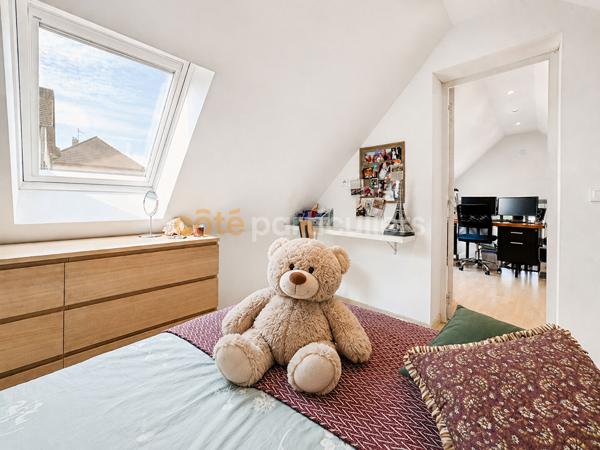 Vente
                Maison142 m² - 6 Pièces -
                    AGNEAUX (50180)