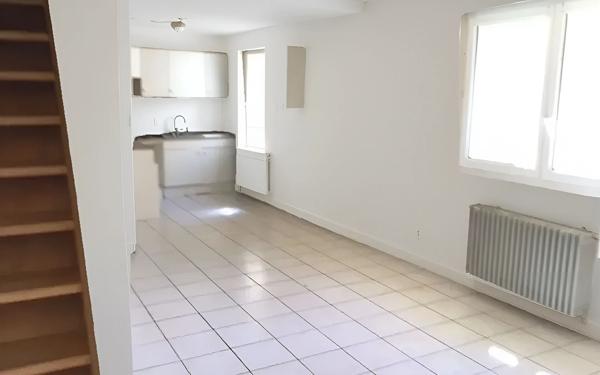 Appartement à vendre    4 pièces •  Marguerittes