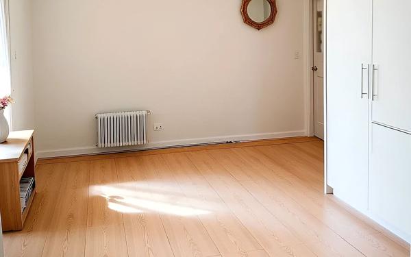 Appartement à vendre    4 pièces •  Marguerittes