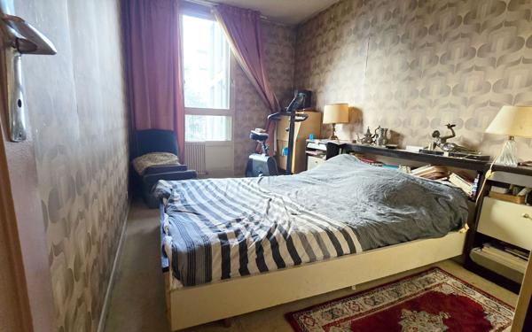 Appartement à vendre    3 pièces • 64 m2 Paris 14