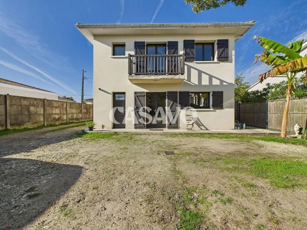 Vente Maison 4 pièces de 120m² - 33610 Cestas