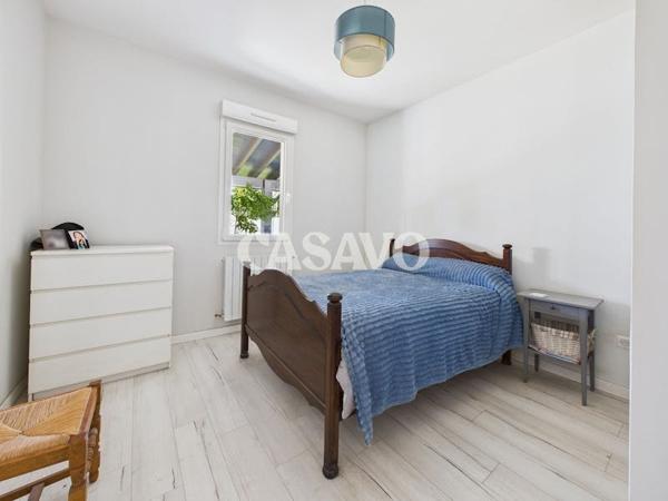 Vente Maison 4 pièces de 120m² - 33610 Cestas