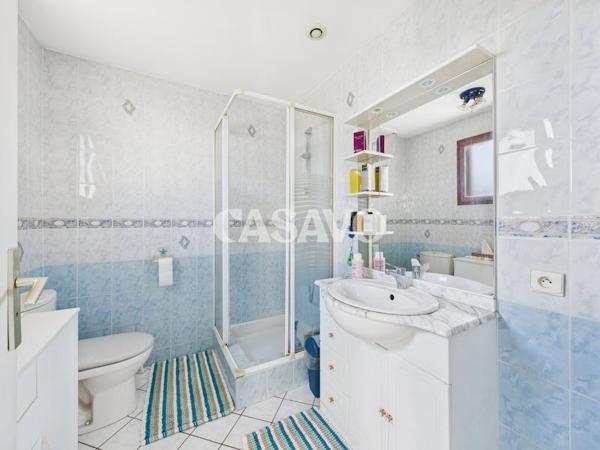 Vente Maison 4 pièces de 120m² - 33610 Cestas