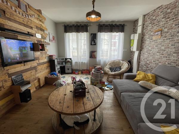 Immeuble à vendre  315 m2 GUISE - 02