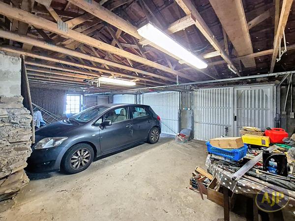 Vente maison Montaigu : 325 000 € - AJP Immobilier Montaigu