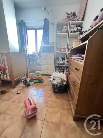 Maison à vendre  5 pièces - 73,10 m 2   ST GILLES  - 30