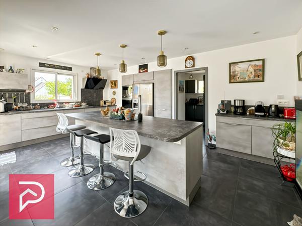 Maison 4 pièces 150 m2