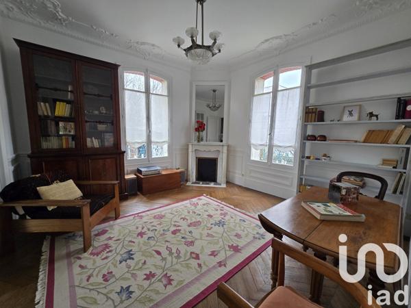 Pavillon 7 pièces de 179 m² à Les Mureaux (78130)