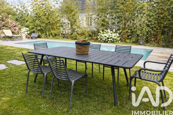 Maison à vendre 6 pièces 158,22 m² Louveciennes