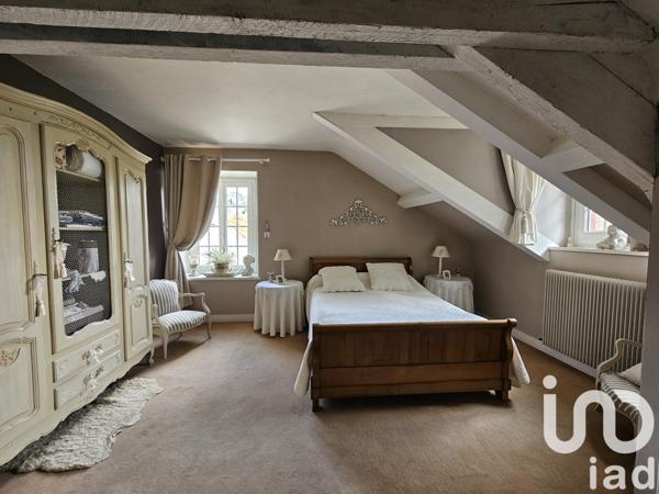 Maison à vendre 10 pièces 216 m² Sainte-Gemme-Moronval