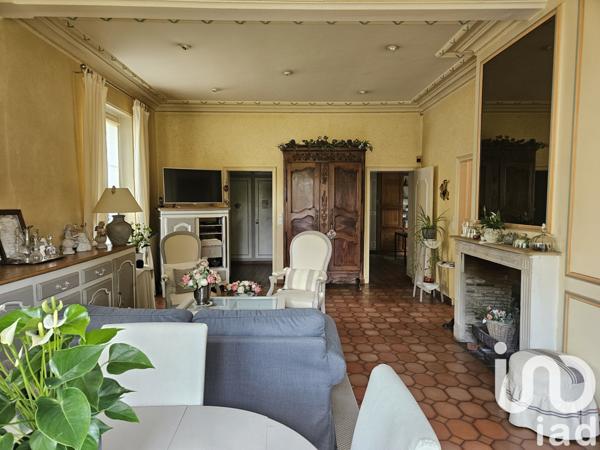 Maison à vendre 10 pièces 216 m² Sainte-Gemme-Moronval
