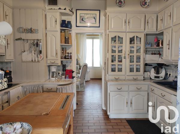 Maison à vendre 10 pièces 216 m² Sainte-Gemme-Moronval