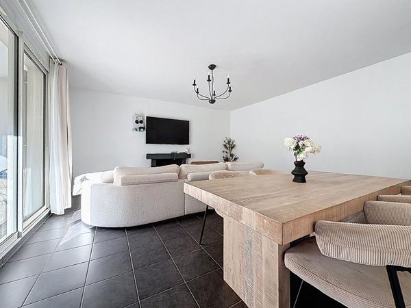 Appartement Marseille 3 pièce(s) 66.5 m2