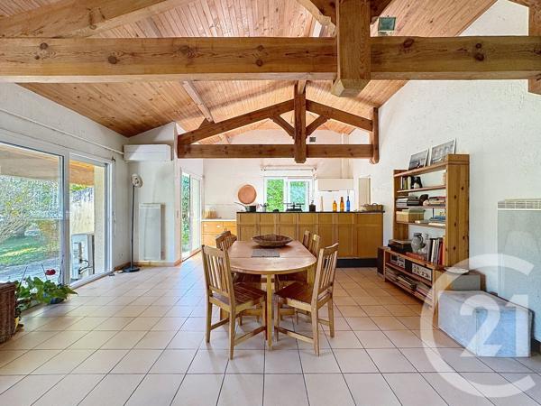 Maison à vendre  4 pièces - 89,60 m 2   GUJAN MESTRAS  - 33