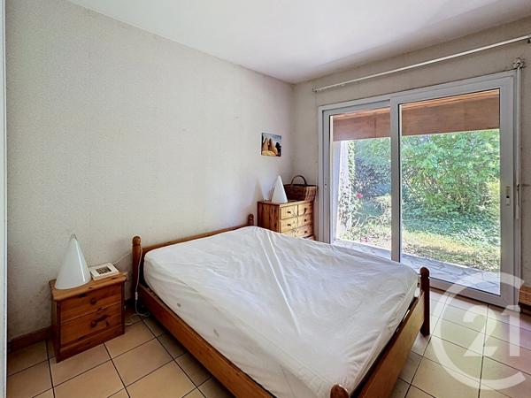 Maison à vendre  4 pièces - 89,60 m 2   GUJAN MESTRAS  - 33