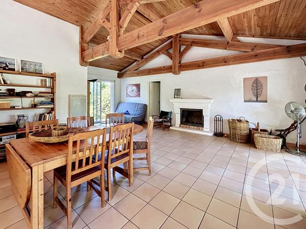Maison à vendre  4 pièces - 89,60 m 2   GUJAN MESTRAS  - 33