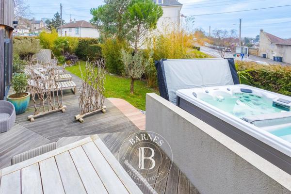 Caen, Maison 4 Chambres -  210 m² à vendre