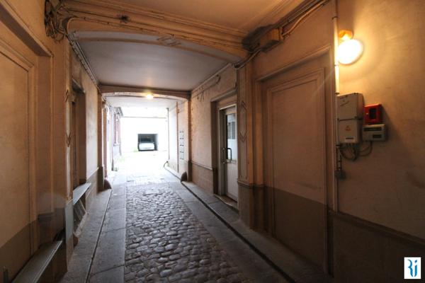 Murs commerciaux Rouen Hyper centre 66.40m²