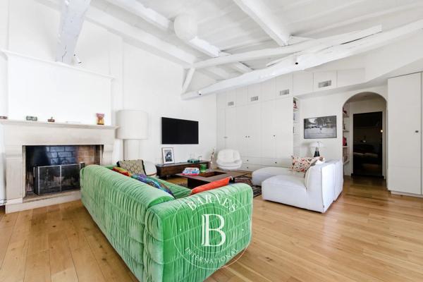 Paris 3ème, Appartement 1 Chambre -  74 m² à vendre