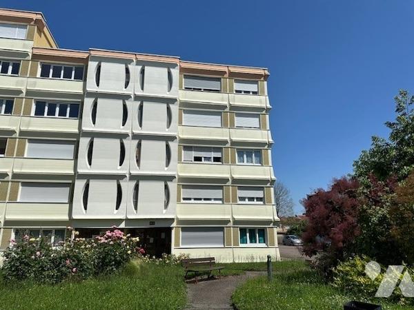 Grand 2 pièces à Saint-Max!