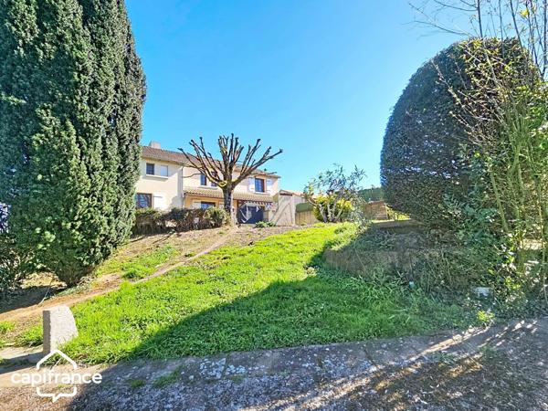 Argentonnay (79150) - Maison familiale 151 m² – 5 chambres dont 2 de plain-pied – sous-sol, jardin 1 350 m²