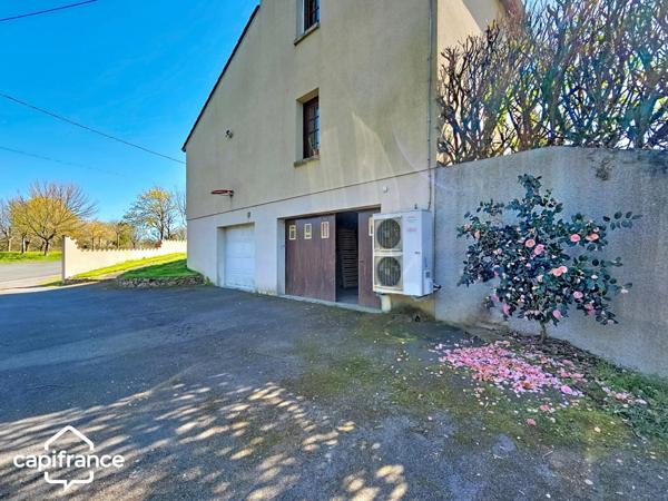 Argentonnay (79150) - Maison familiale 151 m² – 5 chambres dont 2 de plain-pied – sous-sol, jardin 1 350 m²