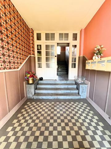 Appartement T2 à rénover de 62,24  m2 avec cave et grenier