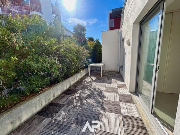 Appartement 1 chambre - Ville en Bois €287 500 ** - Référence MR621