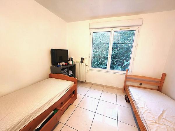 Maison de 360m² comprenant 3 appartements