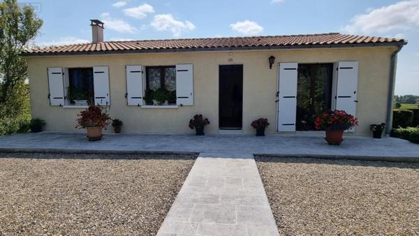 Maison individuelle à vendre à Archiac en Charente-Maritime (17520), ref : 1868