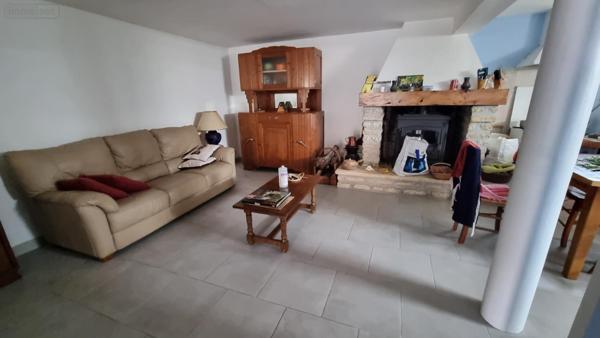 Maison individuelle à vendre à Archiac en Charente-Maritime (17520), ref : 1868